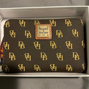 Brand new with tags Dooney & Bourke wallet